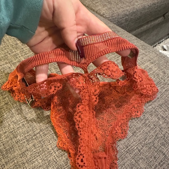 Victoria's Secret LOT 36D/36DD/ Large - Picture 10 of 16